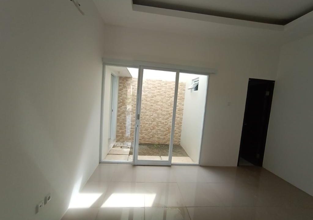 DIJUAL RUMAH CLUSTER SOMERSET EAST CITRA GRAND CITY PALEMBANG (4)