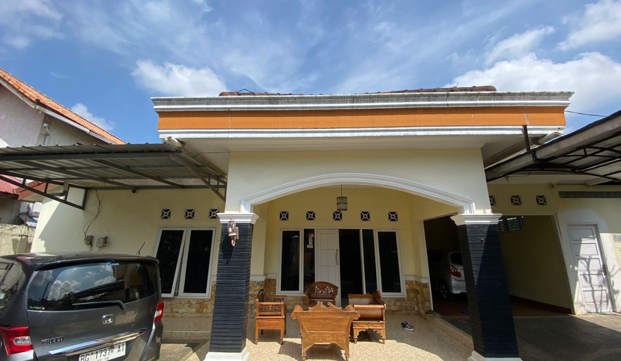 DIJUAL RUMAH JALAN SWADAYA BASUKI RAHMAT KEMUNING PALEMBANG (0,0)