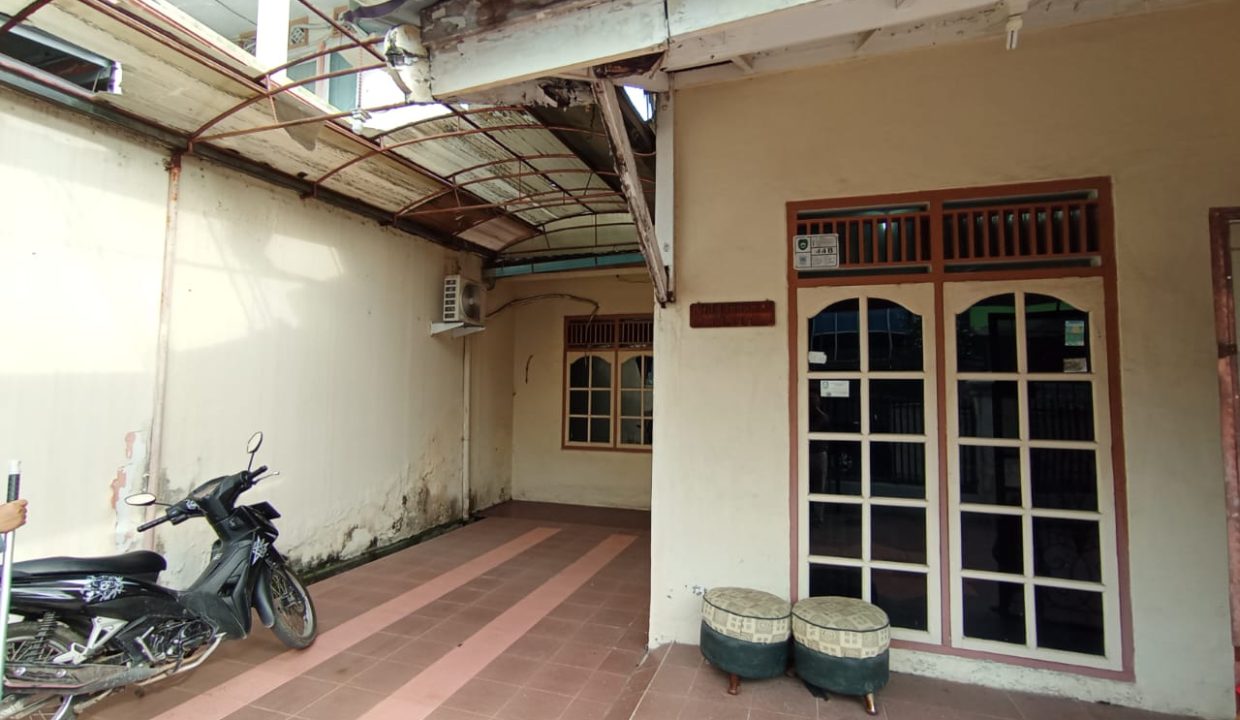 DIJUAL RUMAH KOMPLEK PHDM 3 PUSRI PALEMBANG (1,7)