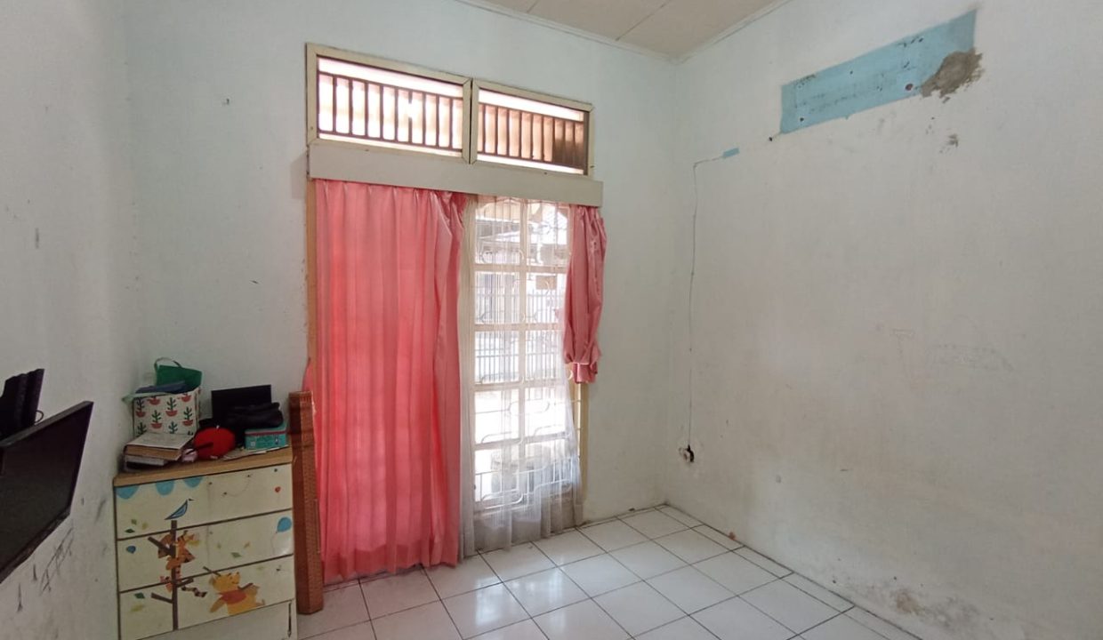 DIJUAL RUMAH KOMPLEK PHDM 3 PUSRI PALEMBANG (4)