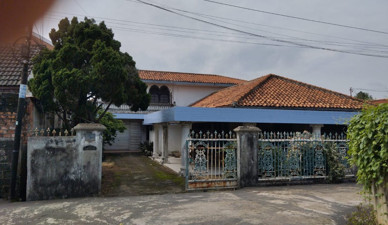 DIJUAL RUMAH PLUS TANAH JALAN RW MONGONSIDI PALEMBANG (3)