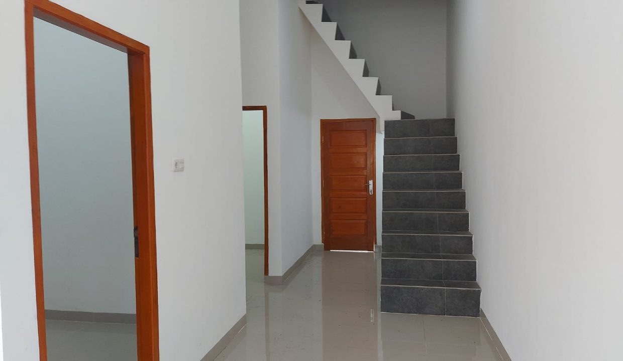 DIJUAL TOWNHOUS EJALAN SOEKARNO HATTA PALEMBANG (8)