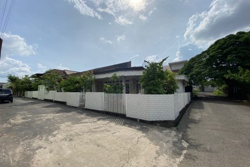 DIJUAL RUMAH DR CIPTO PALEMBANG (0,3)