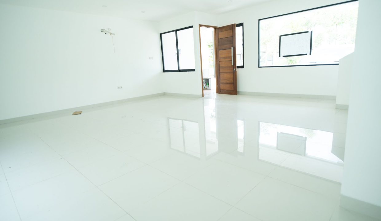 DIJUAL RUMAH FLORISTA GARDEN KM 7 PALEMBANG (10)