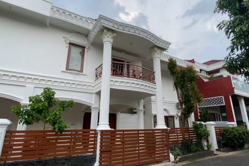 DIJUAL RUMAH HADAP TIMUR AREA BUKIT HARGA DIBAWAH PASAR (0,1)