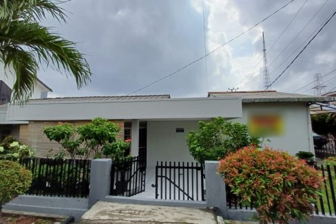 DIJUAL RUMAH KAWASAN ELITE KAMPUS PALEMBANG (0,8)