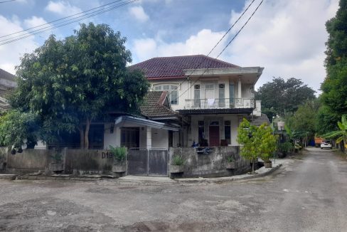 DIJUAL RUMAH KOMPLEK PERMATA BIRU PLAJU PALEMBANG (1)