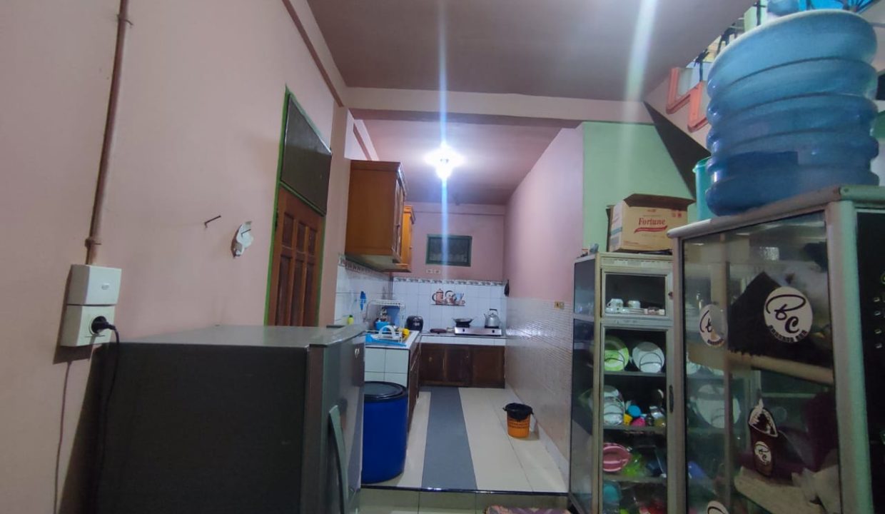 DIJUAL RUMAH KOMPLEK PERMATA BIRU PLAJU PALEMBANG (9)