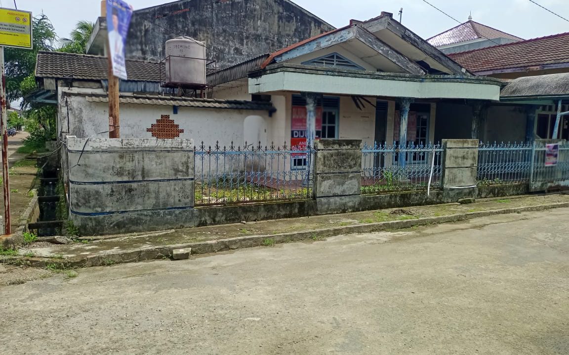 DIJUAL RUMAH KOMPLEK POLYGON PALEMBANG (0,4)