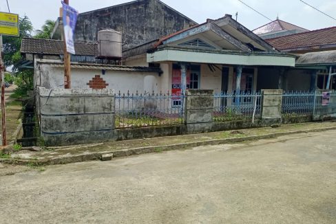 DIJUAL RUMAH KOMPLEK POLYGON PALEMBANG (0,4)