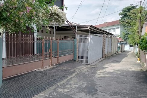 DIJUAL RUMAH SIMPANG 5 PIPAREJA PALEMBANG (1)