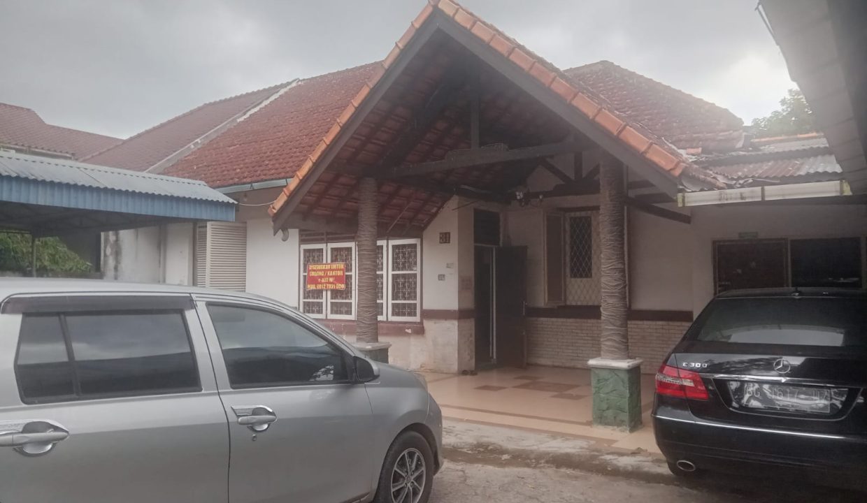 DIJUAL RUMAH TENGAH KOTA JALAN RATNA PALEMBANG (3)