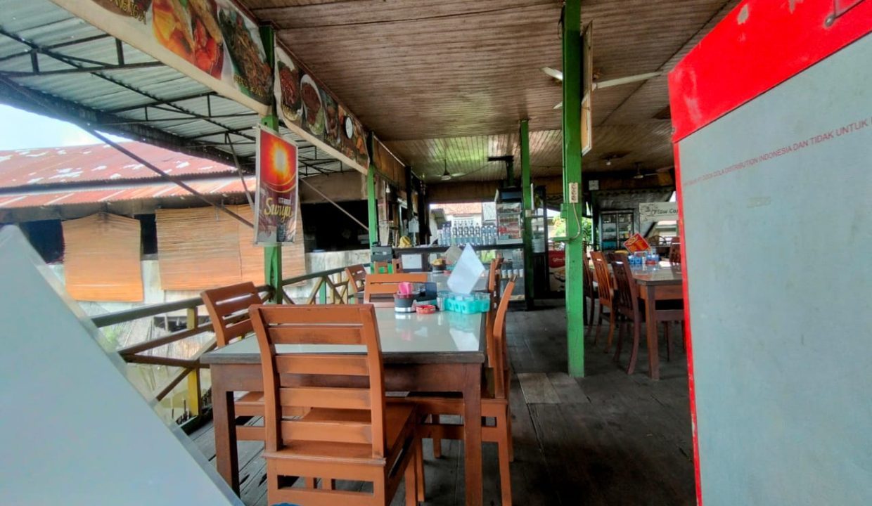 DIJUAL TANAH DAN BANGUNAN RUMAH MAKAN PINDANG MERANJAT KERAMASAN KERTAPATI PALEMBANG (6)