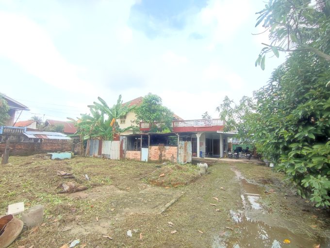 DIJUAL RUMAH DAN TANAH JALAN PERTAHANAN PLAJU PALEMBANG (0,3)