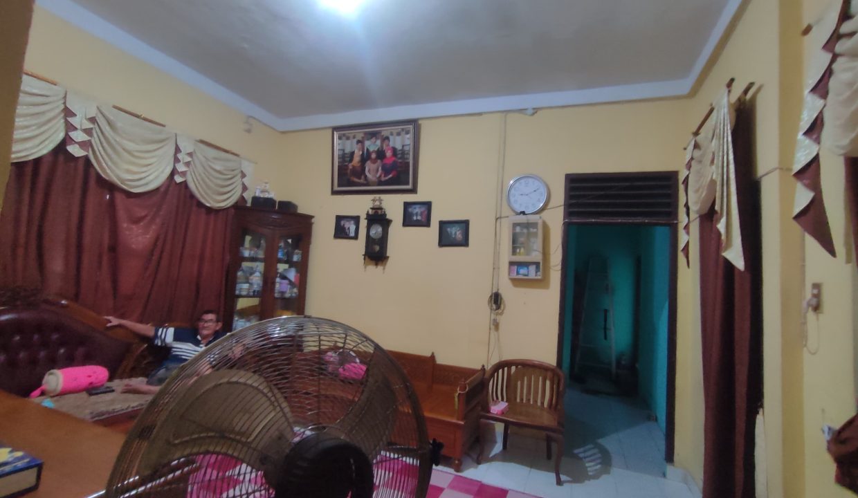 DIJUAL RUMAH DAN TANAH JALAN PERTAHANAN PLAJU PALEMBANG (2)