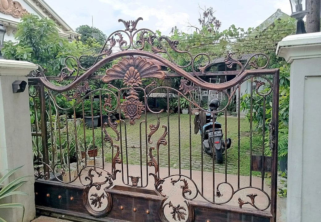 DIJUAL RUMAH DEKAT OPA HOTEL PALEMBANG (1,23)