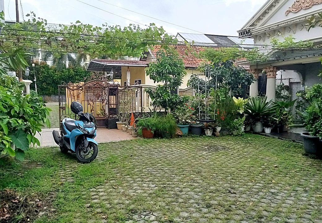 DIJUAL RUMAH DEKAT OPA HOTEL PALEMBANG (1,7)