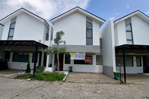 DIJUAL RUMAH FLORISTA GARDEN PALEMBANG (1)