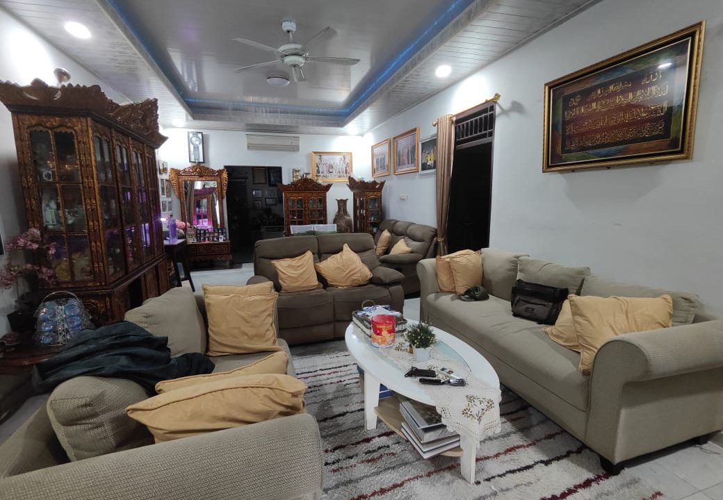 DIJUAL RUMAH JALAN GERSIK SEKIP PALEMBANG - IN.COME REALTY (3,3)