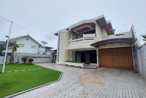DIJUAL RUMAH LAPANGAN HATTA DEMPO PALEMBANG (0,7)
