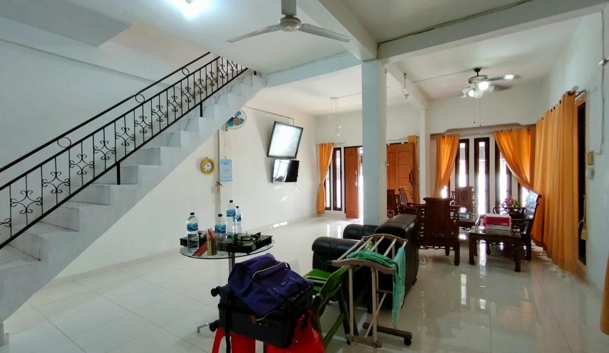 DIJUAL RUMAH LAPANGAN HATTA PALEMBANG (2)