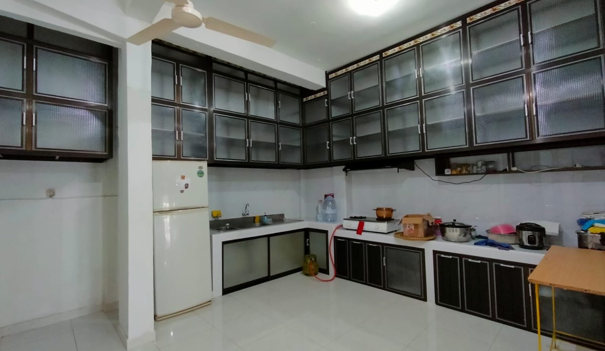 DIJUAL RUMAH LAPANGAN HATTA PALEMBANG (4)