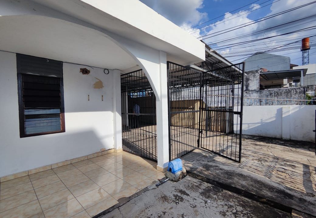 DIJUAL RUMAH WAY HITAM BELAKANG GRIYA AGUNG PALEMBANG (8)