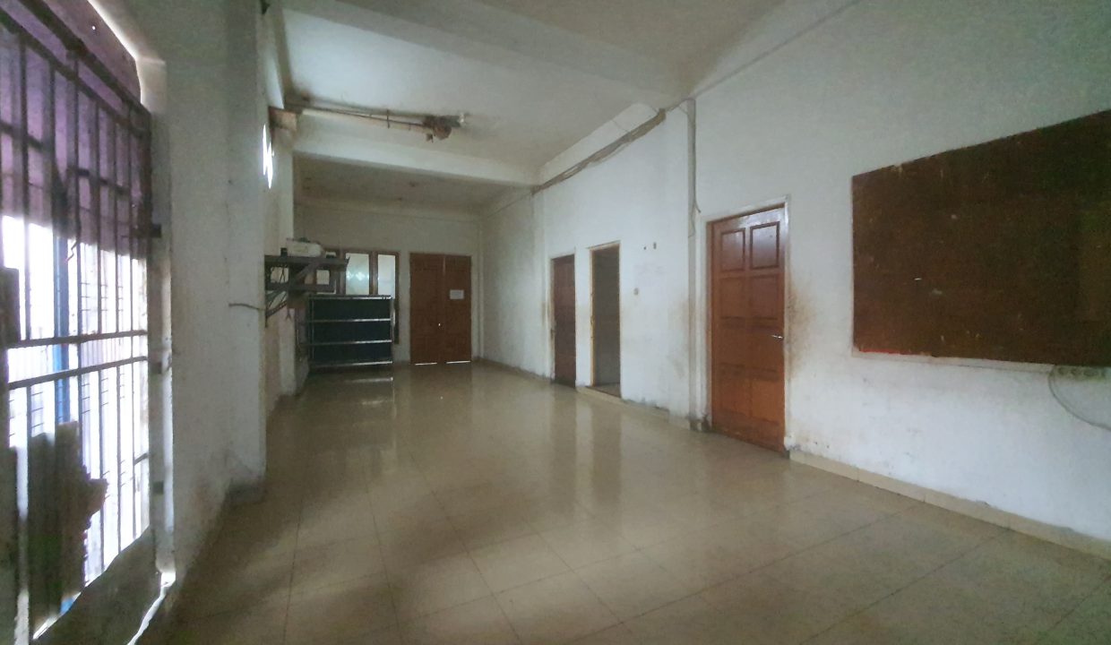 DIJUAL TANAH PLUS EKS RM PAGI SORE LUBUK LINGGAU SUMSEL (18)