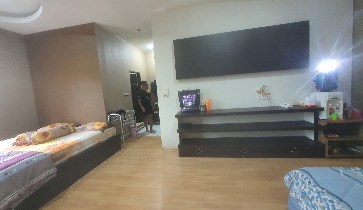 DIJUAL TANAH PLUS EKS RM PAGI SORE LUBUK LINGGAU SUMSEL (23)