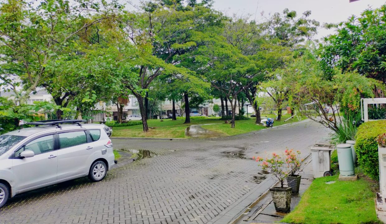 DIJUAL RUMAH CITRA GRAND CITY CLUSTER SOMERSET EAST (2)