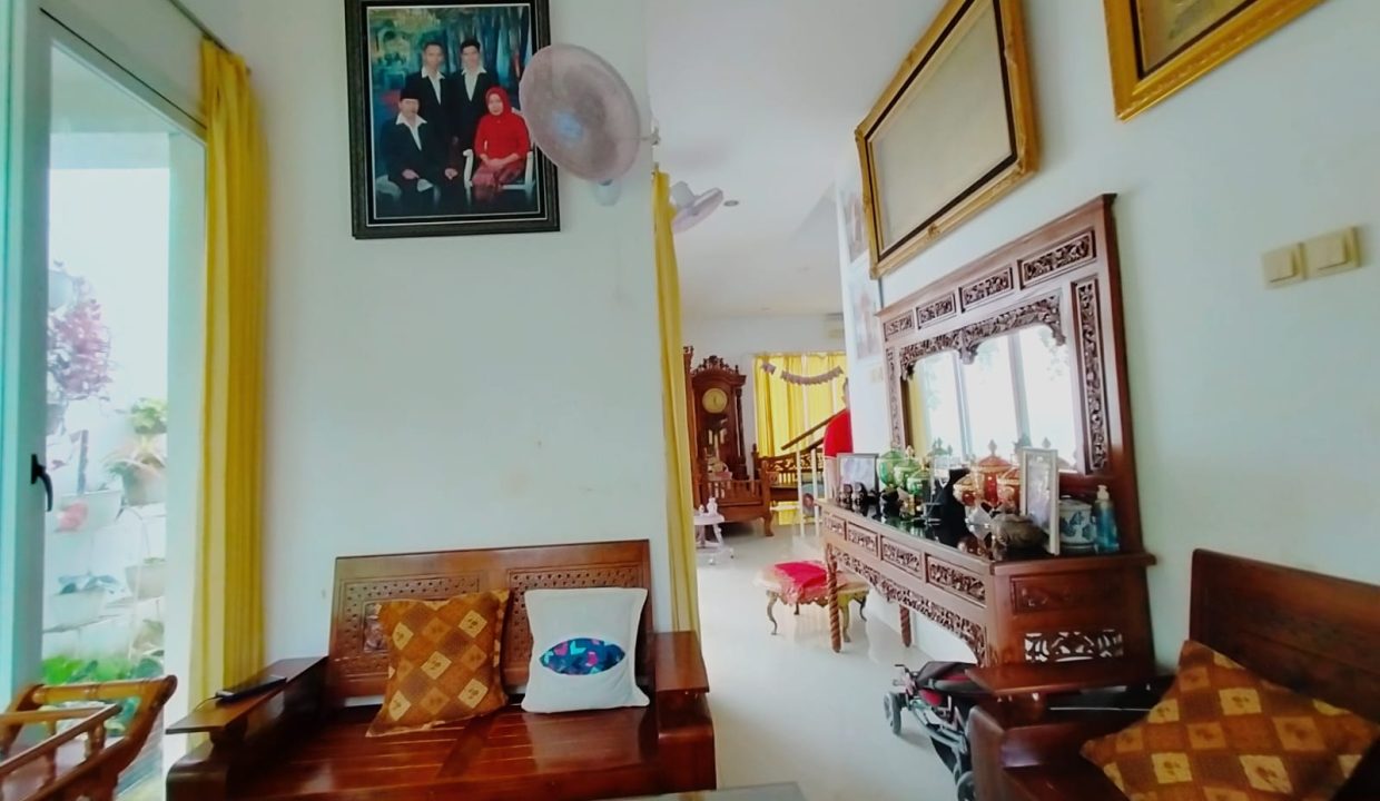 DIJUAL RUMAH CITRA GRAND CITY CLUSTER SOMERSET EAST (3,0)
