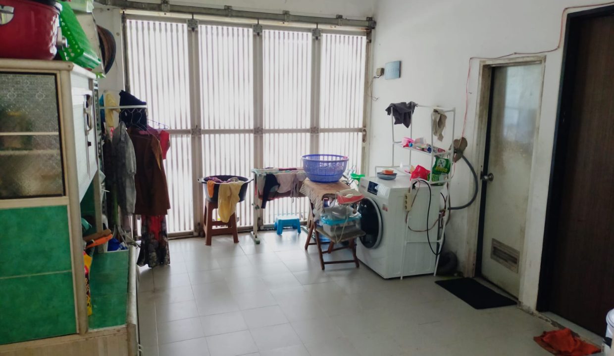 DIJUAL RUMAH CITRA GRAND CITY CLUSTER SOMERSET EAST (7)