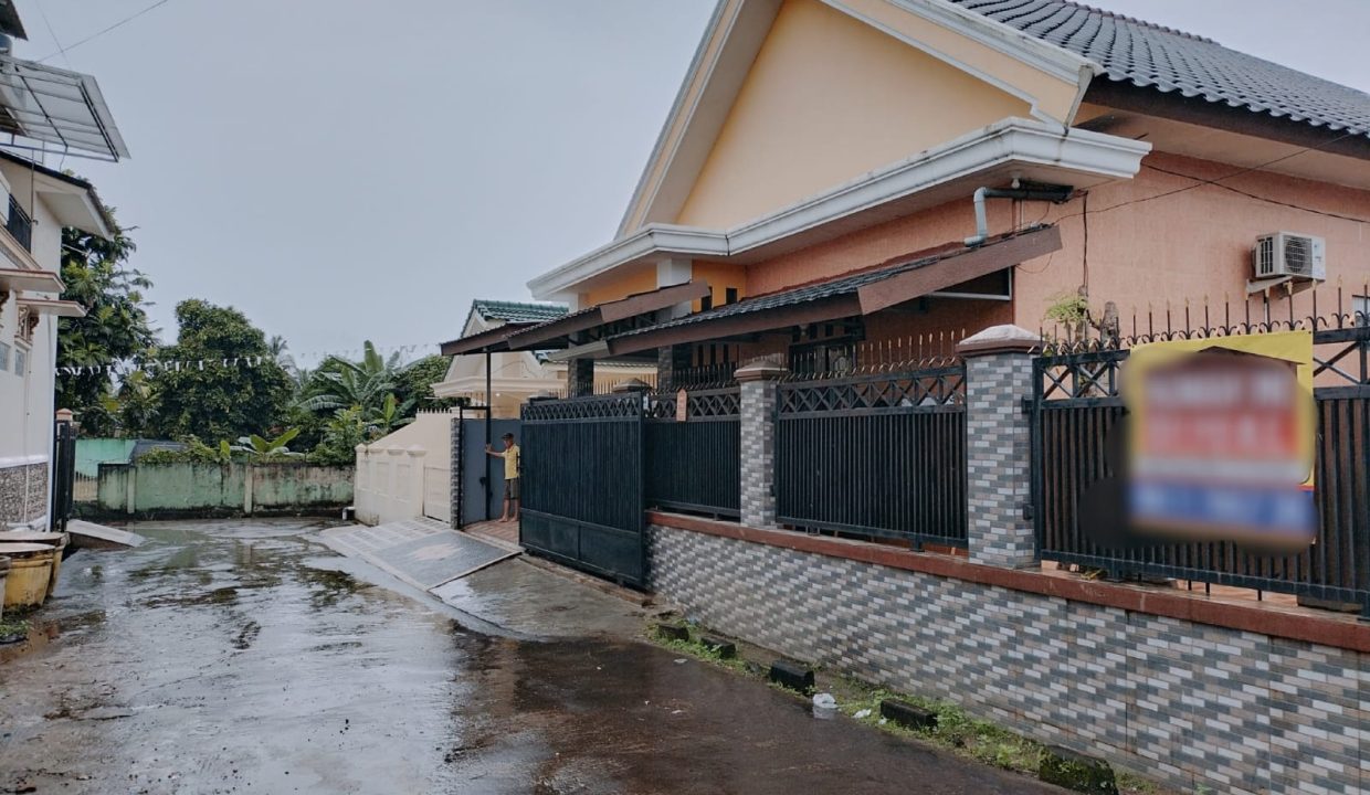 DIJUAL RUMAH FULL FURNISHED DEKAT BASUKI RAHMAT PALEMBANG (2)