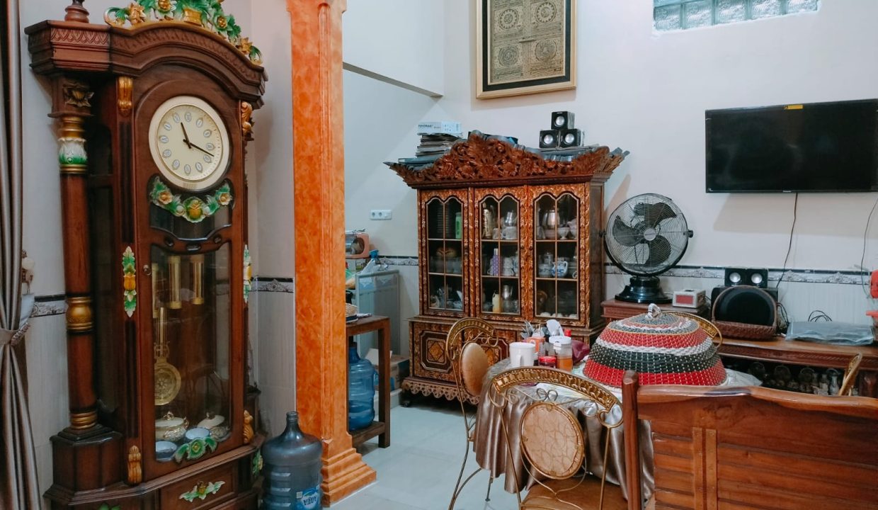 DIJUAL RUMAH FULL FURNISHED DEKAT BASUKI RAHMAT PALEMBANG (5)