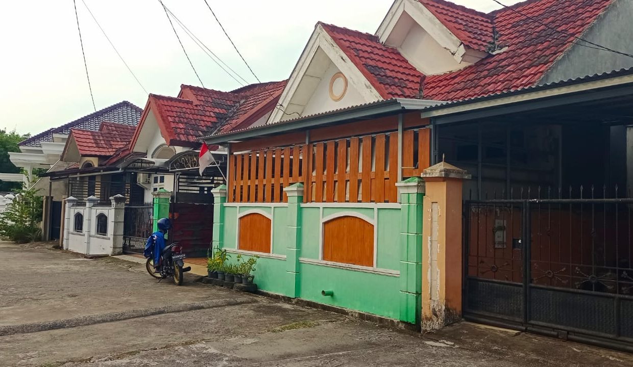 DIJUAL RUMAH KOMPLEK VILLA SUKAMAJU PALEMBANG (0,4)