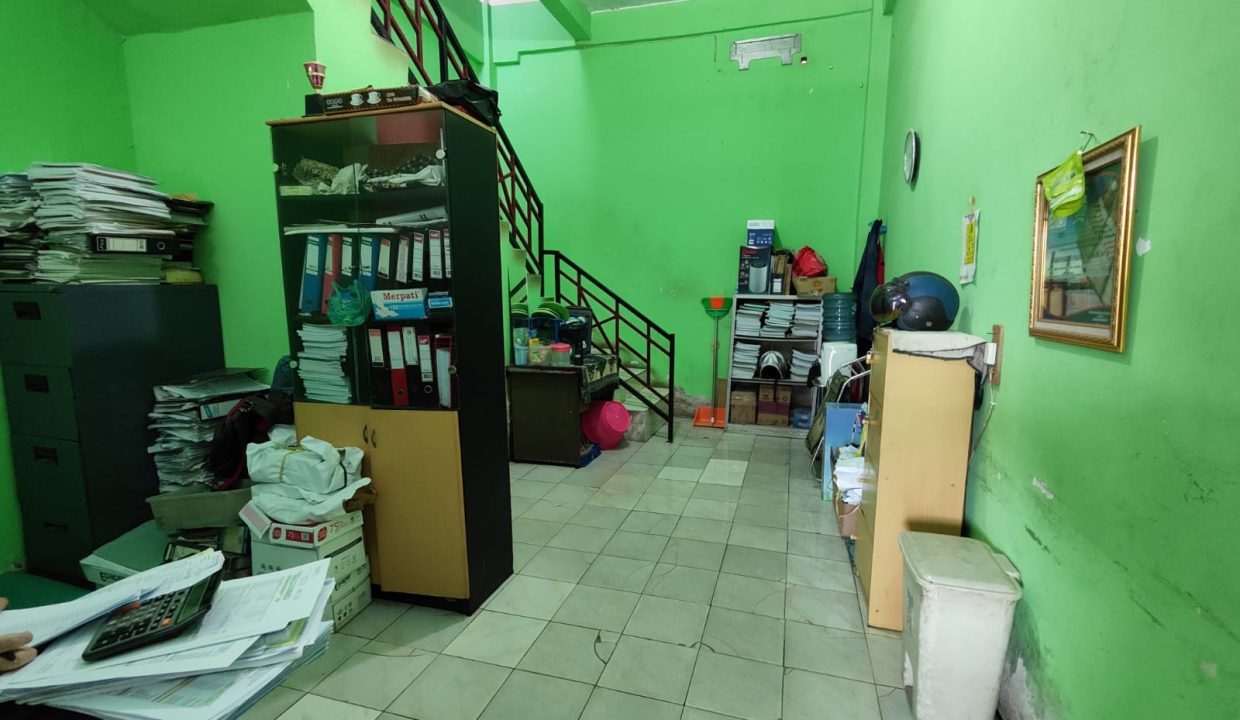 DIJUAL 3 UNIT RUKO SIAP PAKAI PASAR MODERN PLAJU PALEMBANG (9)
