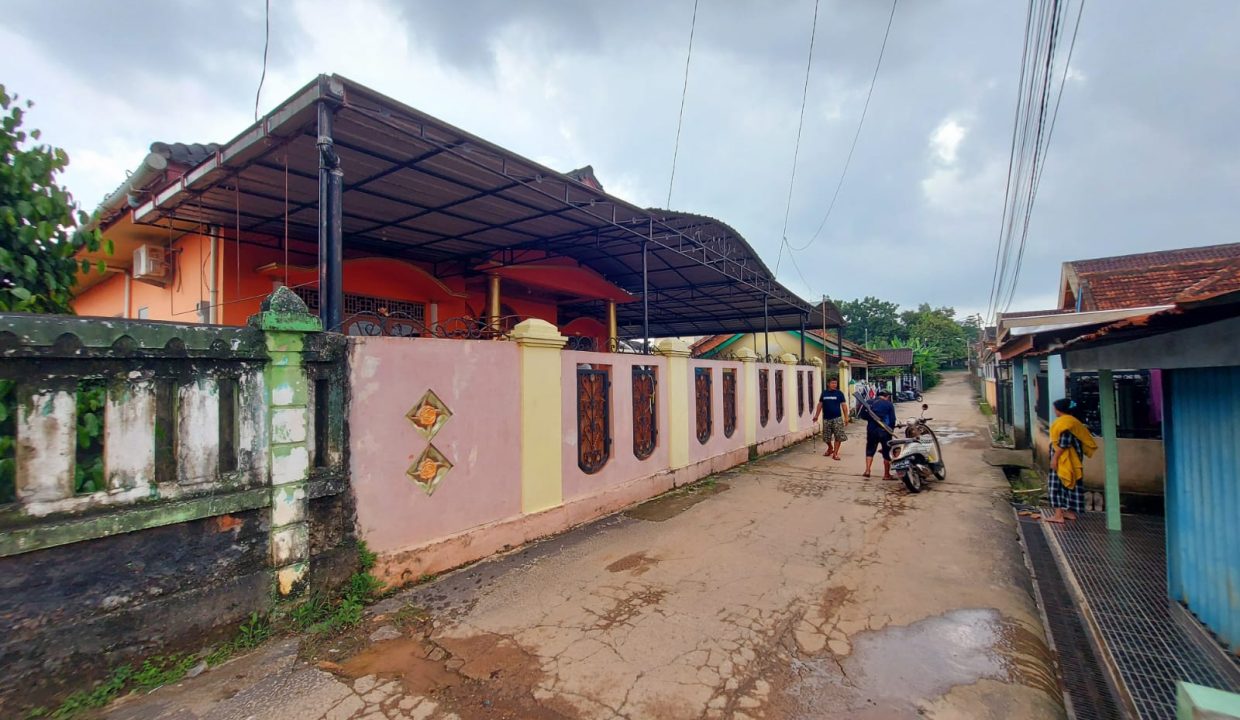 DIJUAL RUMAH BESAR JALAN SRIJAYA KM 5 PALEMBANG (2)