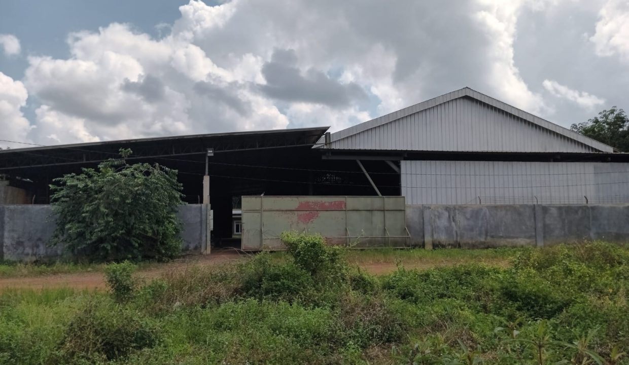 DIJUAL TANAH GUDANG SERTA RUMAH AIR KUMBANG BANYUASIN (1)