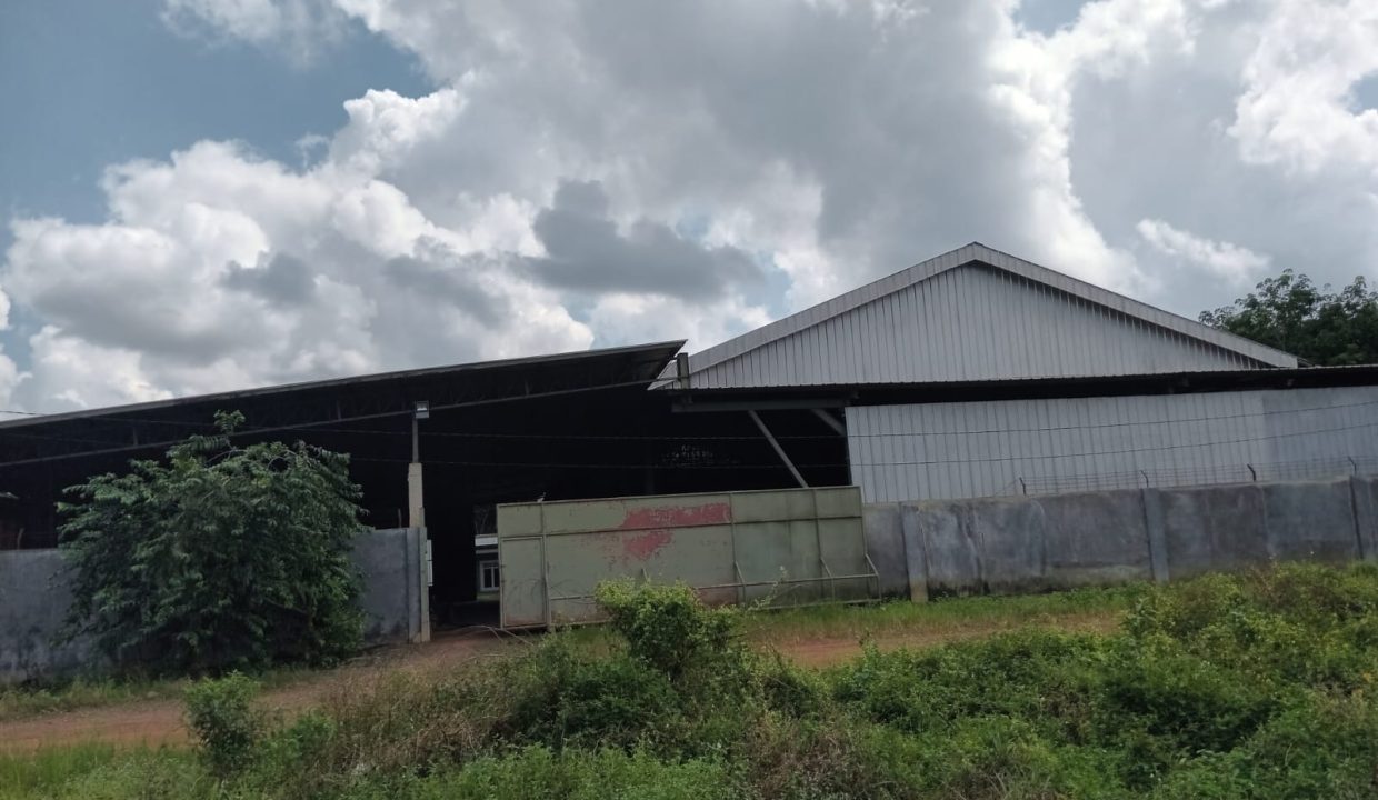 DIJUAL TANAH GUDANG SERTA RUMAH AIR KUMBANG BANYUASIN (2)