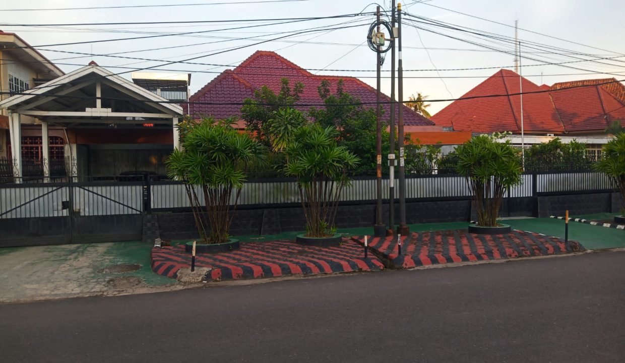 DIJUAL RUMAH JALAN HANG TUAH KAMBANG IWAK PALEMBANG (0,5)
