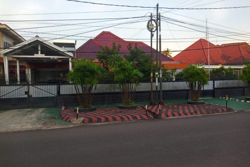DIJUAL RUMAH JALAN HANG TUAH KAMBANG IWAK PALEMBANG (0,3)