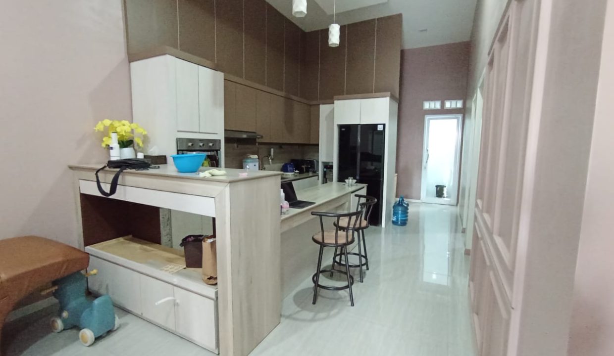 DIJUAL RUMAH JALAN SUTAN MASNYUR KANDANG KAWAT PALEMBANG (6)