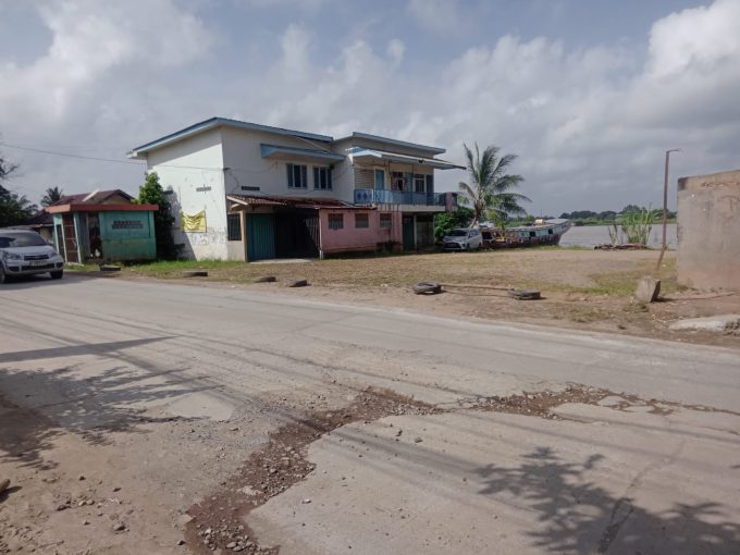 DIJUAL TANAH DAN BANGUNAN JALAN SYAKYAKIRTI JEMBATAN MUSI II PALEMBANG