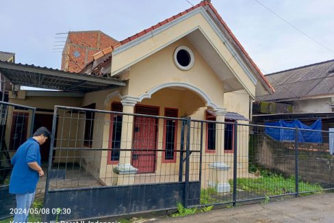 DISEWAKAN RUMAH JALAN SULTAN MANSYUR PALEMBANG (1)