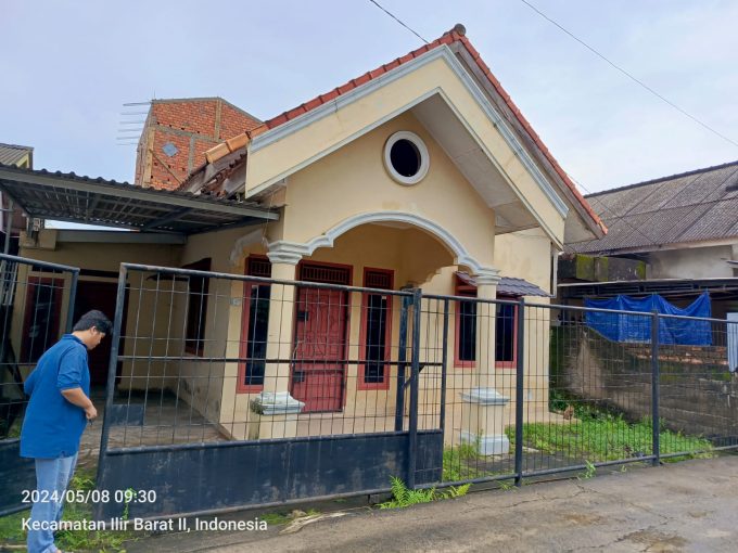DISEWAKAN RUMAH JALAN SULTAN MANSYUR BUKIT PALEMBANG