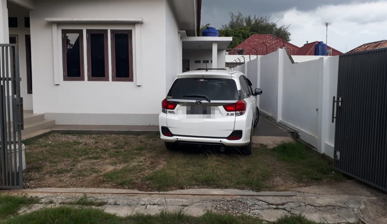 DIJUAL RUMAH JALAN GELORA (1)