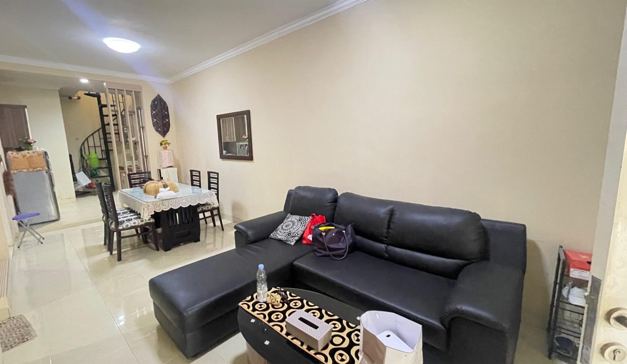 DIJUAL RUMAH KOMPLEK GRAND GARDEN PALEMBANG (2)