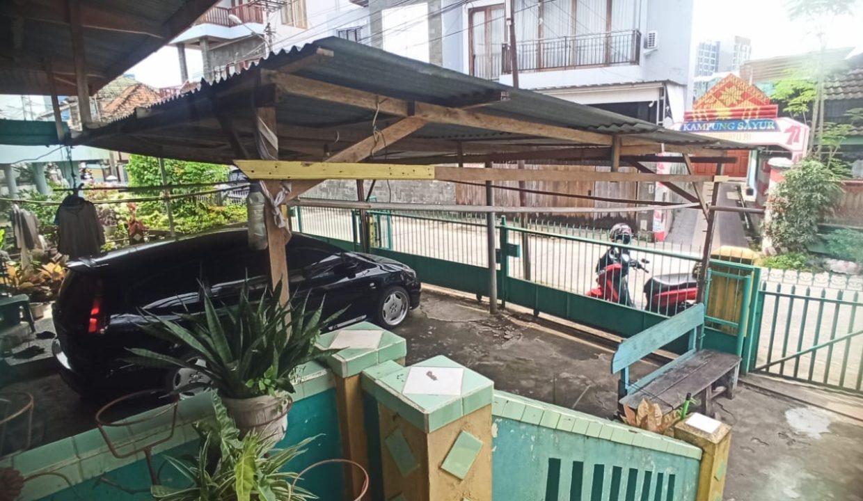 DIJUAL RUMAH SEMI PERMANEN BELAKANG THE ZURI HOTEL PALEMBANG (3)