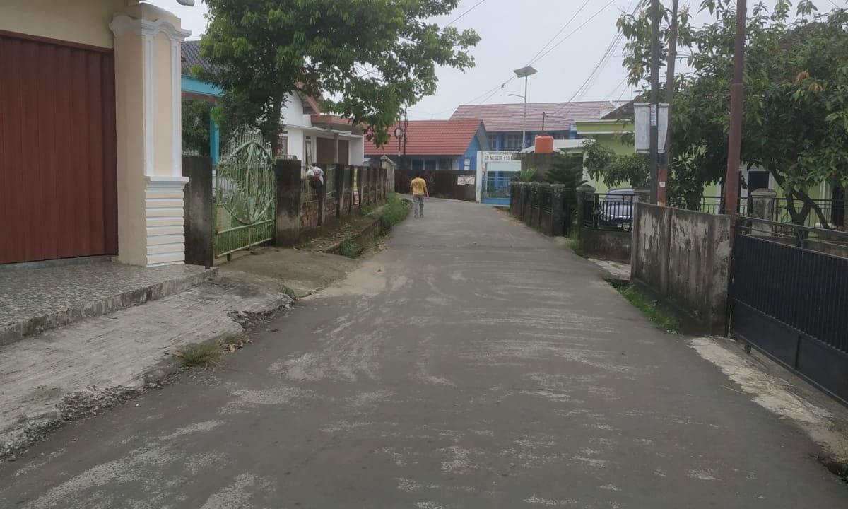 DIJUAL TANAH BONUS BANGUNAN JALAN PADAT KARYA (5)