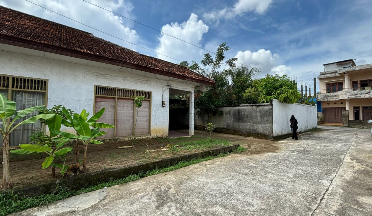 DIJUAL TANAH DAN BANGUNAN KOMPLEK PUSRI SAKO PALEMBANG (5)